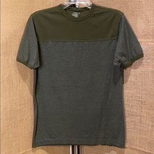 Old Navy Olive Green tee